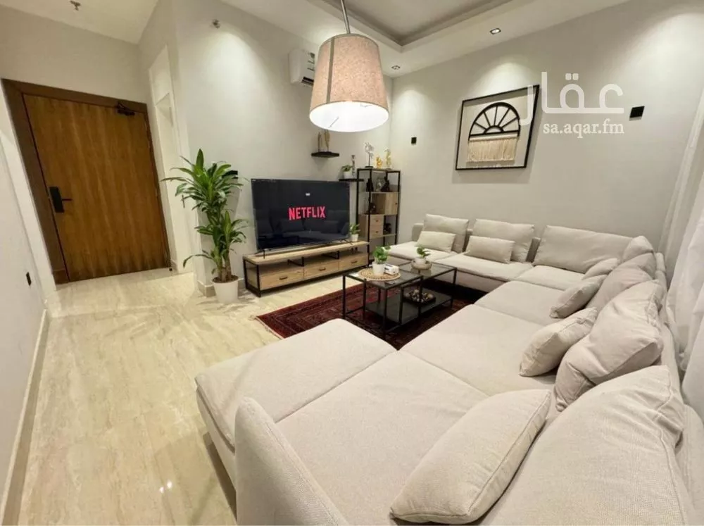 3 bedroom apartment in Al Malqa 4