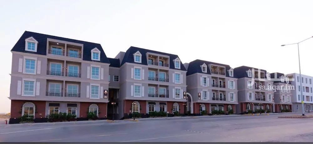 3 bedroom apartment in Al Malqa 1