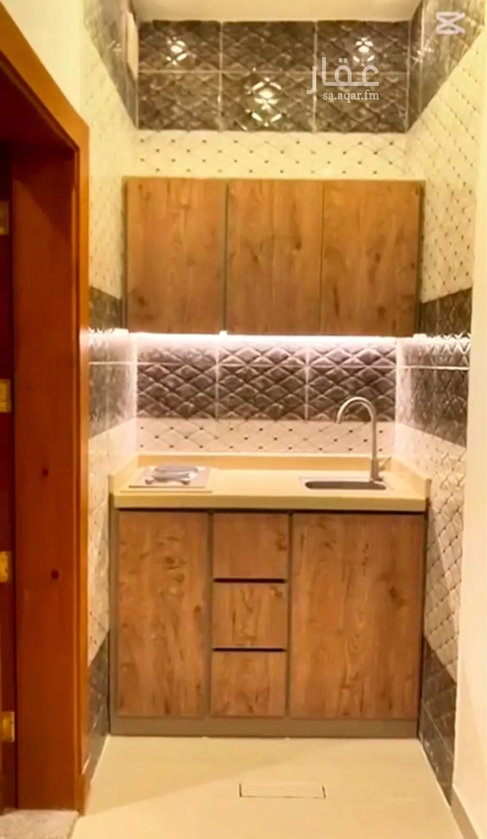 شقة 3 غرف في الملقا 2