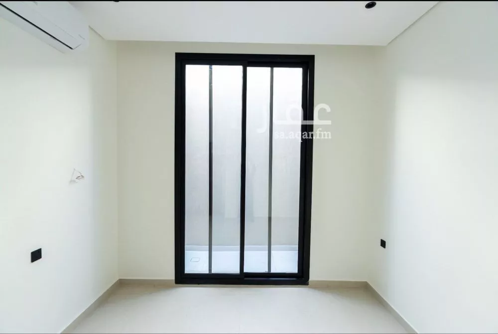 دور 4 غرف في العارض 2