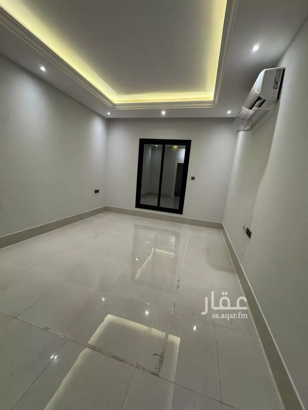 3 bedroom apartment in Al Qairawan 5
