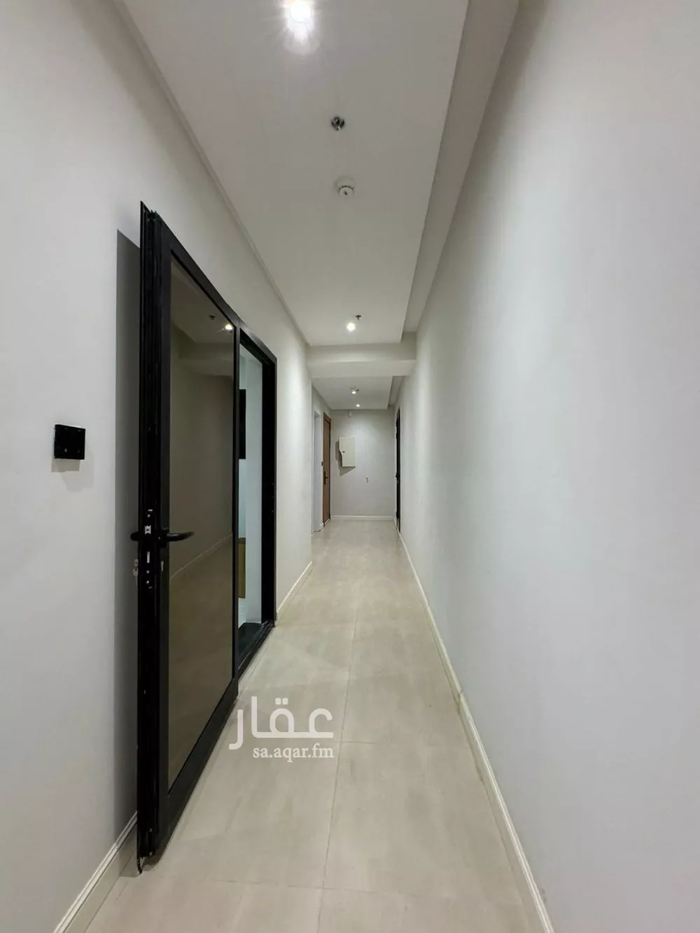 شقة 3 غرف في الملقا 3