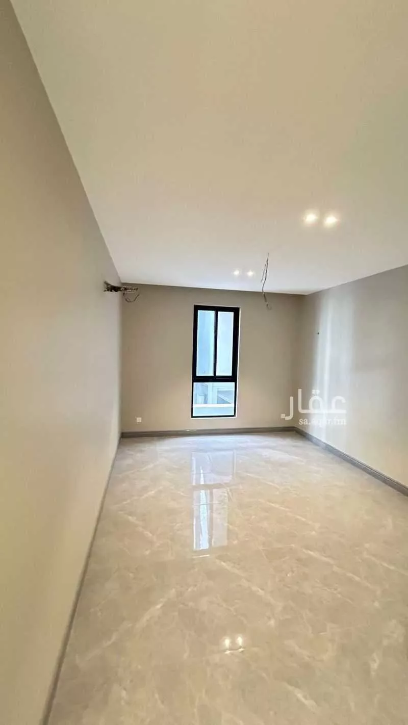 شقة 6 غرف في طيبة 4