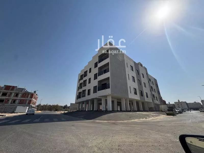 شقة 4 غرف في النور 3