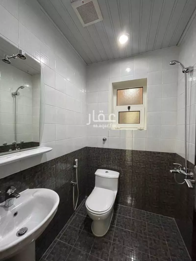 3 bedroom apartment in Hajar, Eastern Province 4