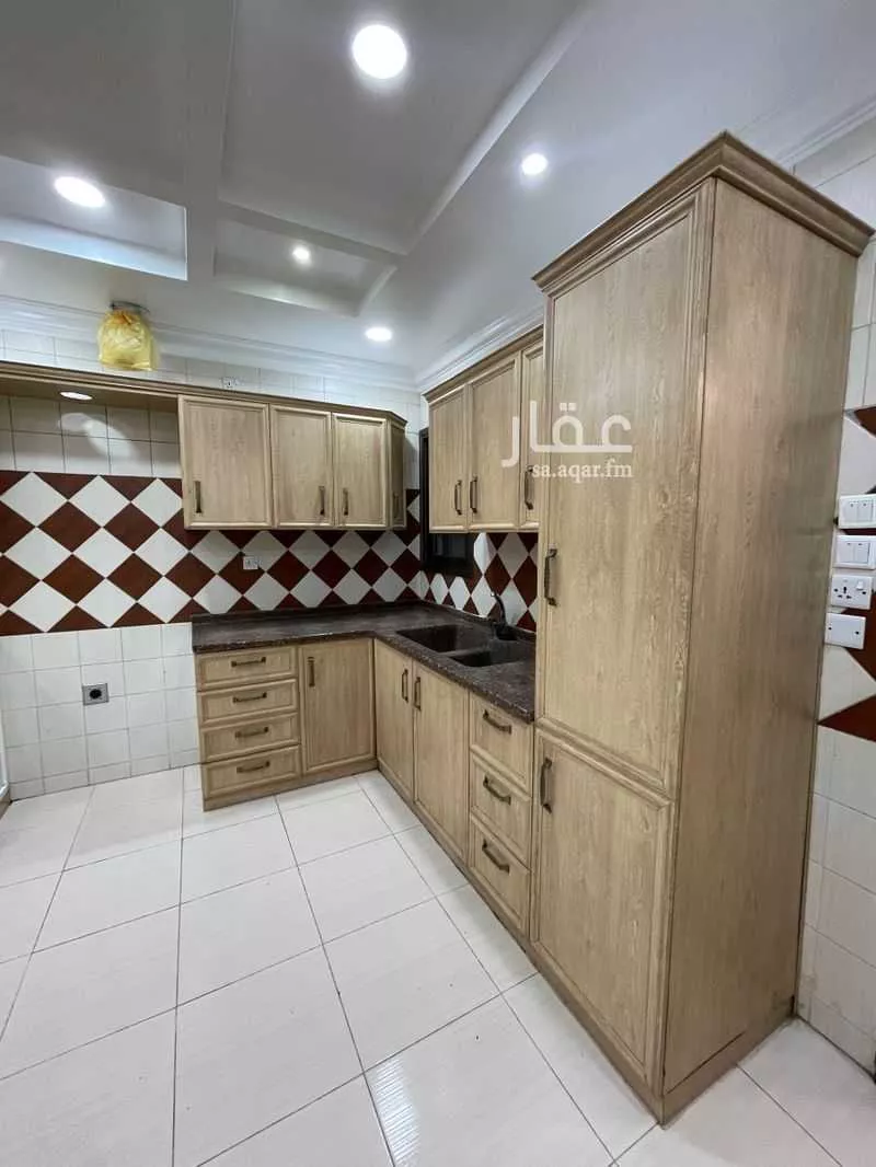 8 bedroom villa in Ash Shulah, Eastern Province 11