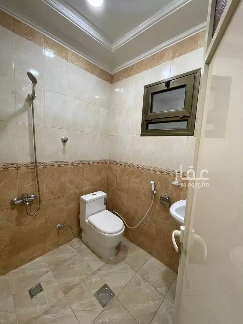 8 bedroom villa in Ash Shulah, Eastern Province 8