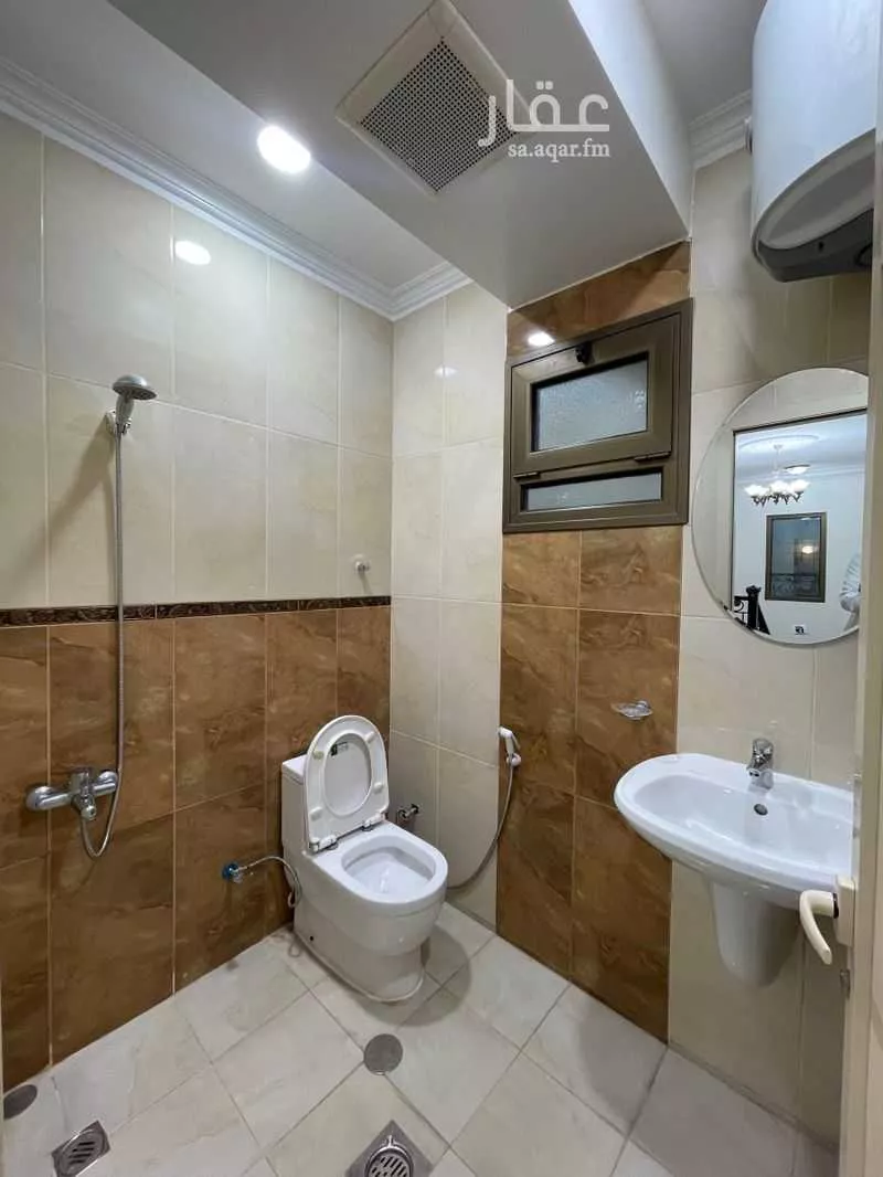 8 bedroom villa in Ash Shulah 2