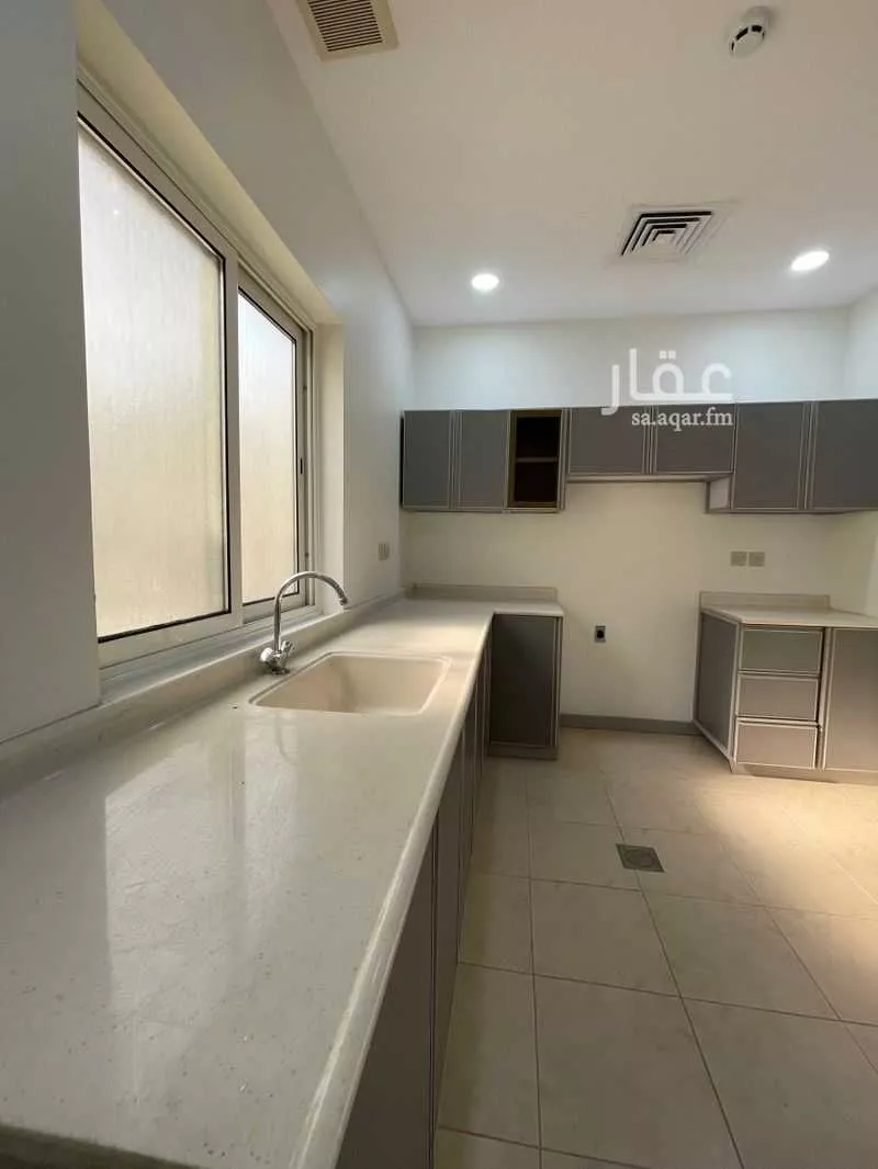 3 bedroom apartment in Hajar, Eastern Province 5