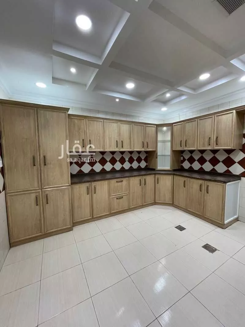 8 bedroom villa in Ash Shulah, Eastern Province 14