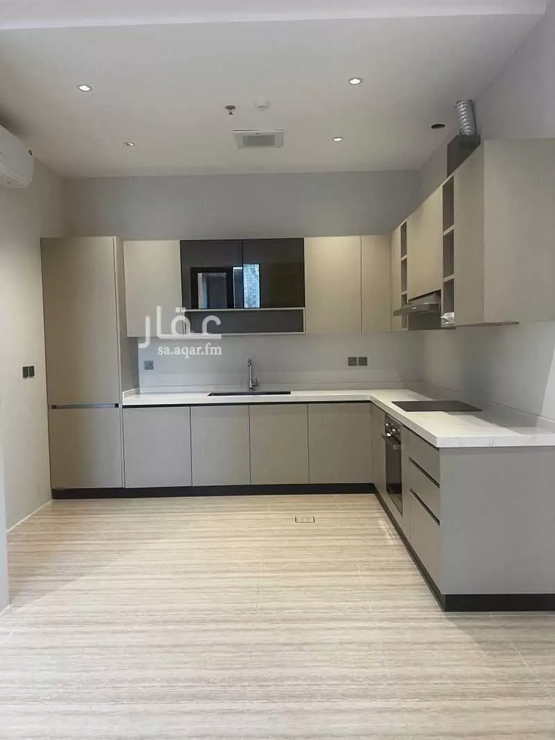 شقة 2 غرف في السيف 4