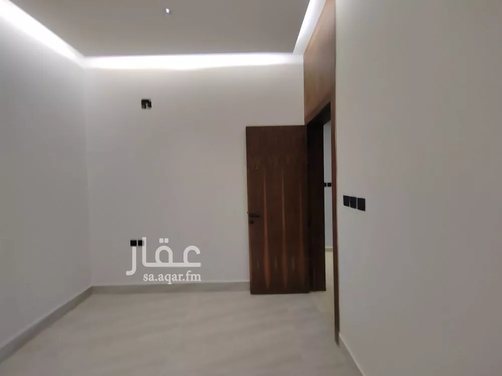 5 bedroom floor in Dirab 3