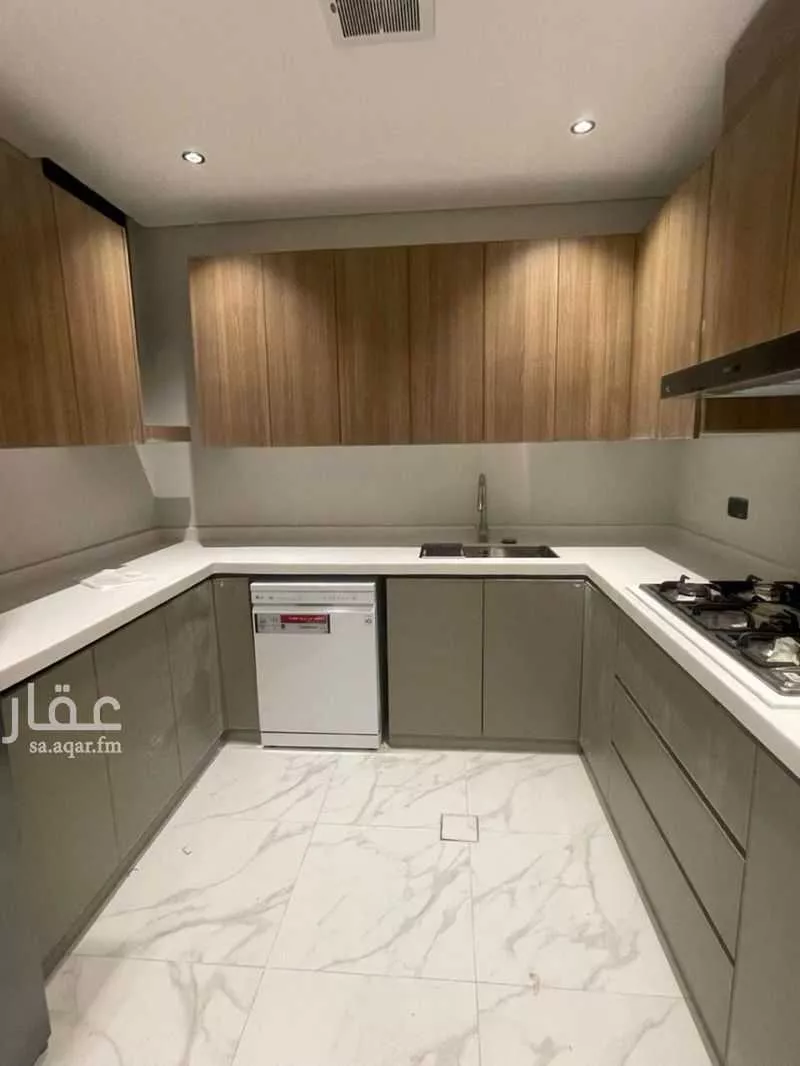 شقة 3 غرف في الملقا 2