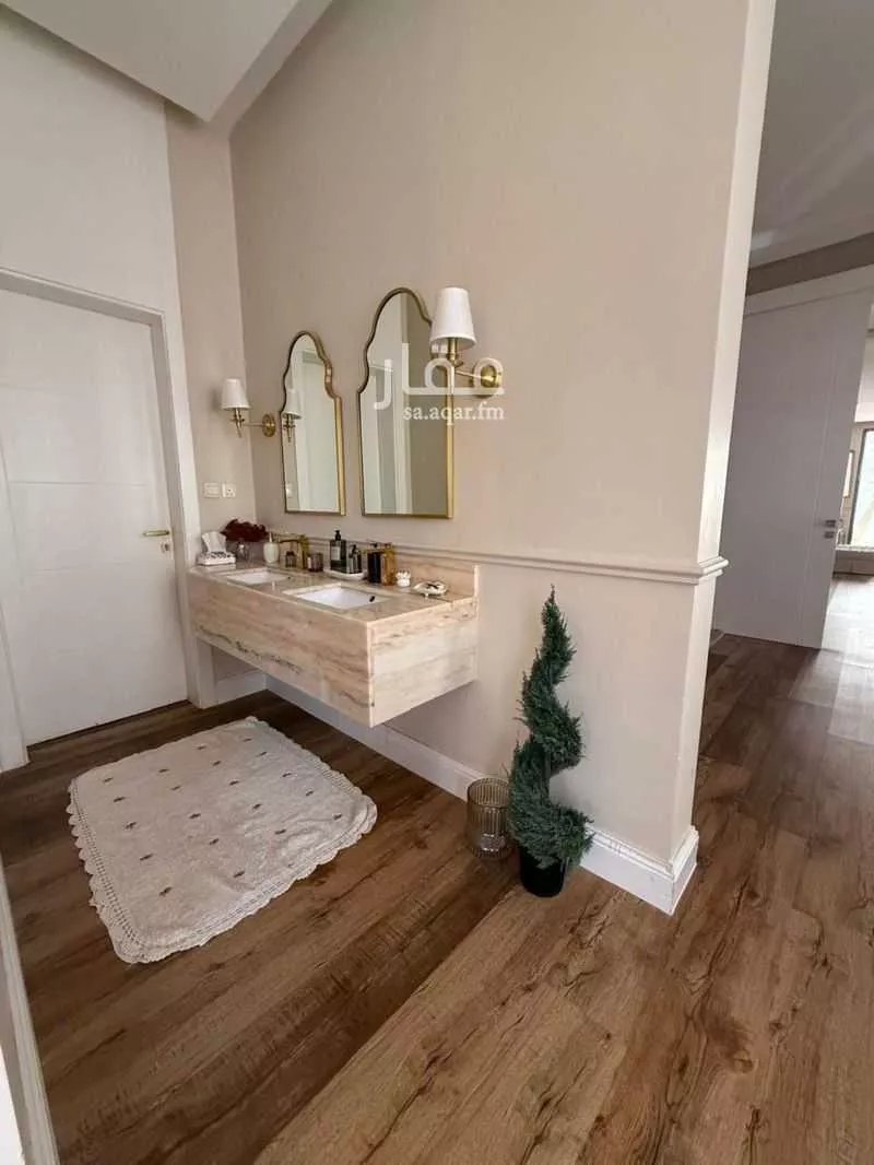 فيلا 10 غرف في العارض 3