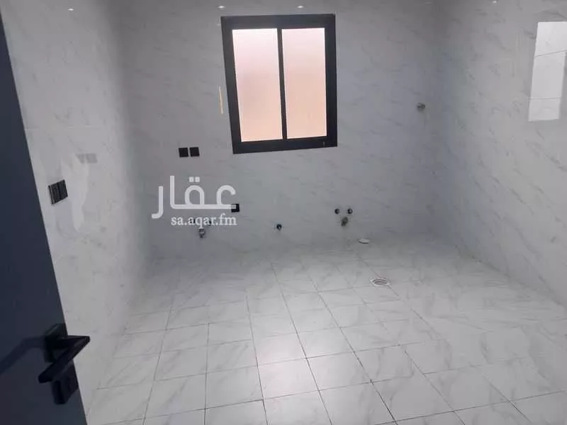 5 bedroom floor in Ash Sharq 5