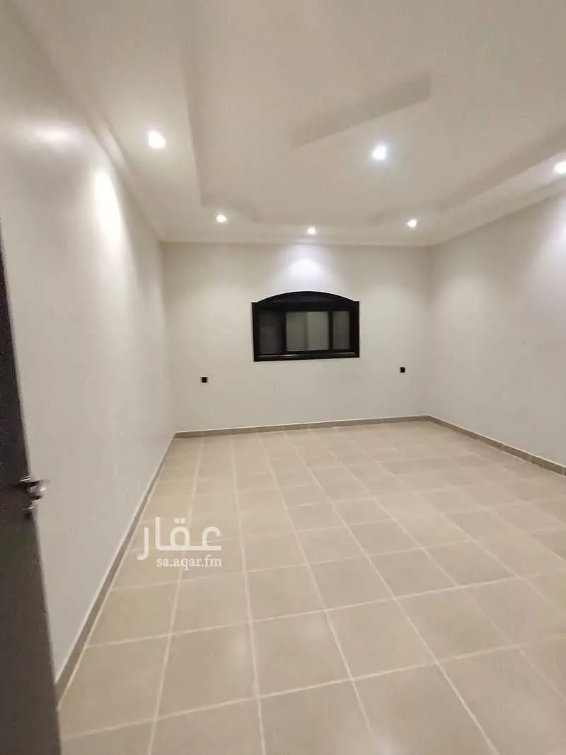 4 bedroom floor in Al Yasmin 2