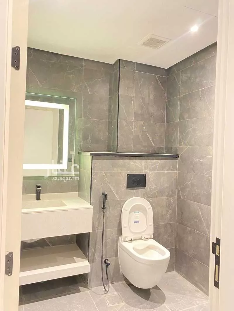 شقة 4 غرف في حطين، الرياض 18