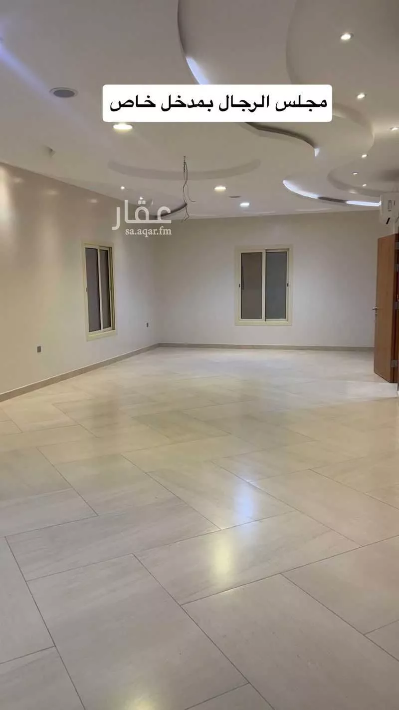 5 bedroom apartment in Al Falah 4