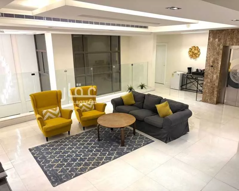 فيلا 9 غرف في العارض 5