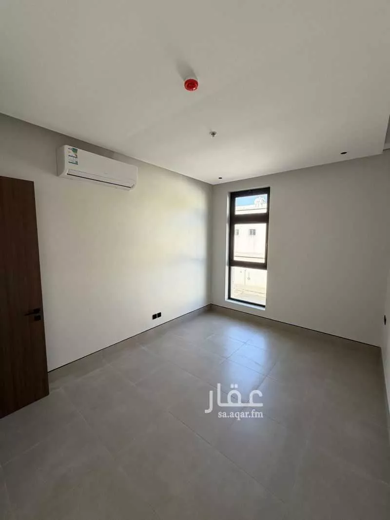 شقة 3 غرف في الرمال 5