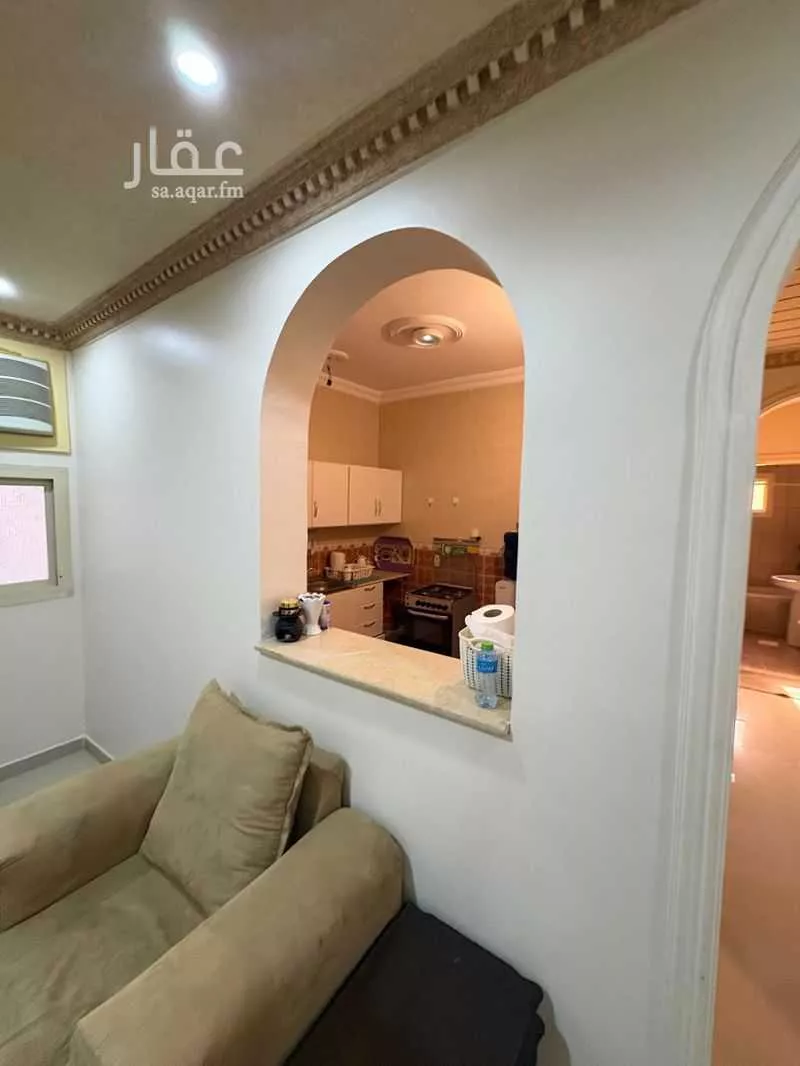 شقة 4 غرف في النزهة 3