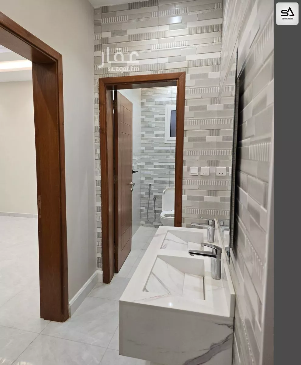 شقة 4 غرف في الصوارى 1