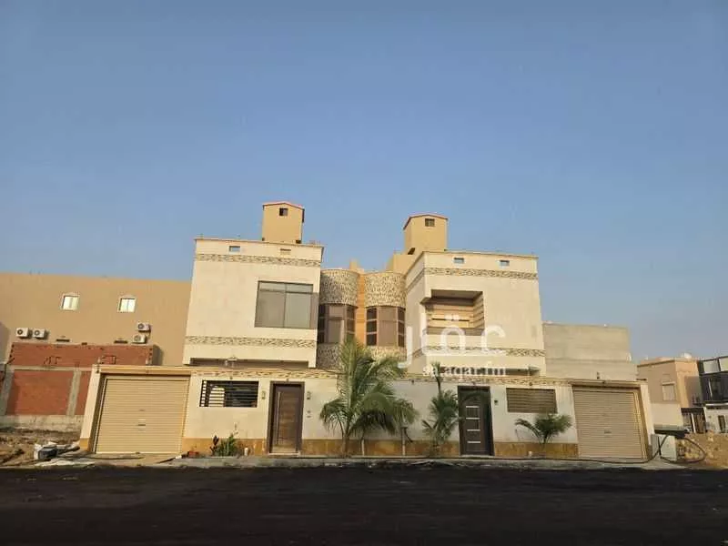 5 bedroom villa in Al Manarat 2