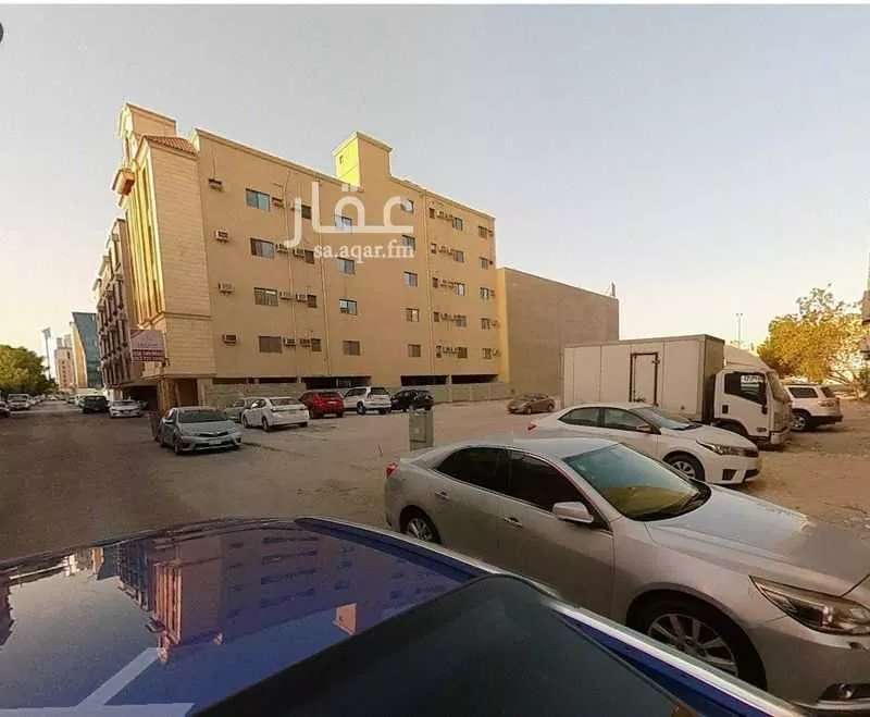 أرض 1860 م² في مدينة العمال 5