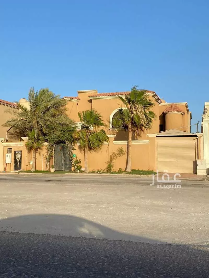 فيلا 7 غرف في التحلية 1