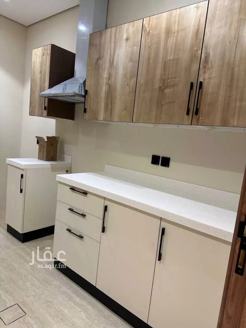 شقة 4 غرف في النرجس 2