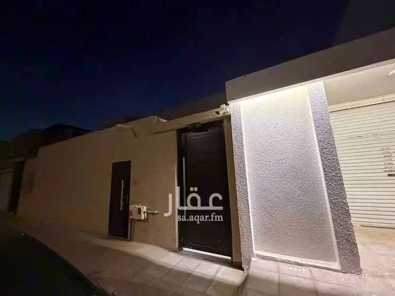 3 bedroom floor in Al Aqiq 3