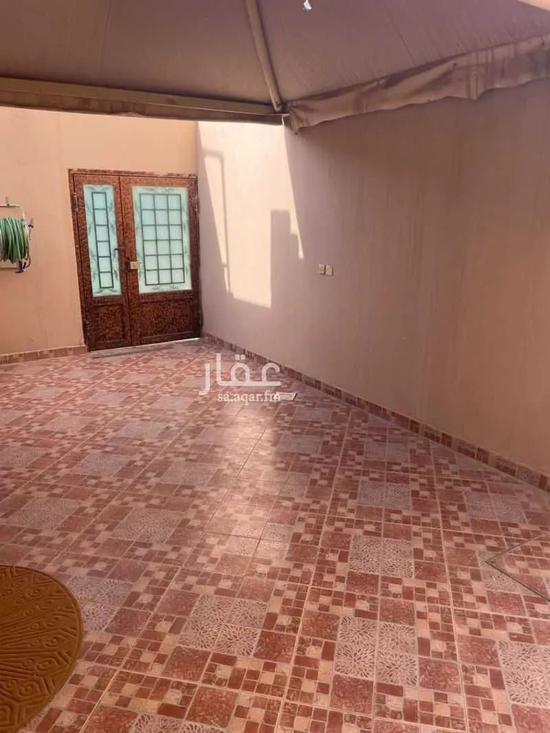 فيلا 7 غرف في النفل 4