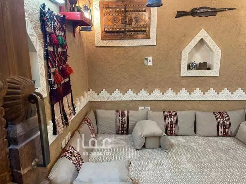 فيلا 7 غرف في النفل 2