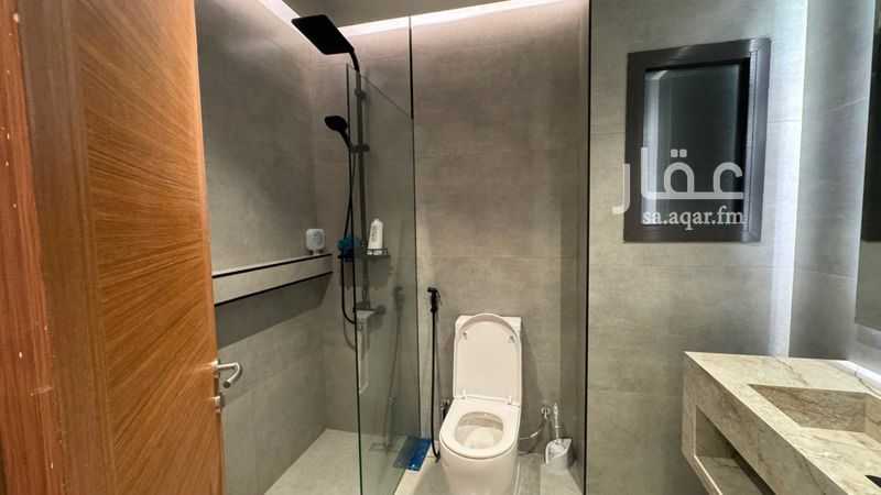 4 bedroom villa in Khuzam, Riyadh 6
