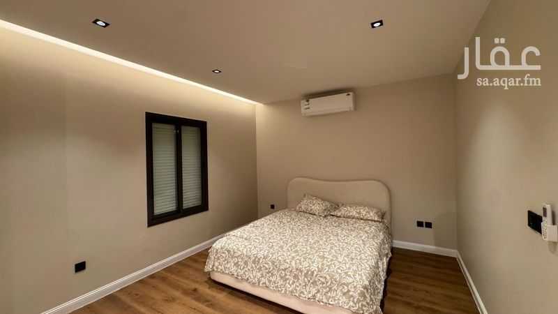 4 bedroom villa in Khuzam, Riyadh 9