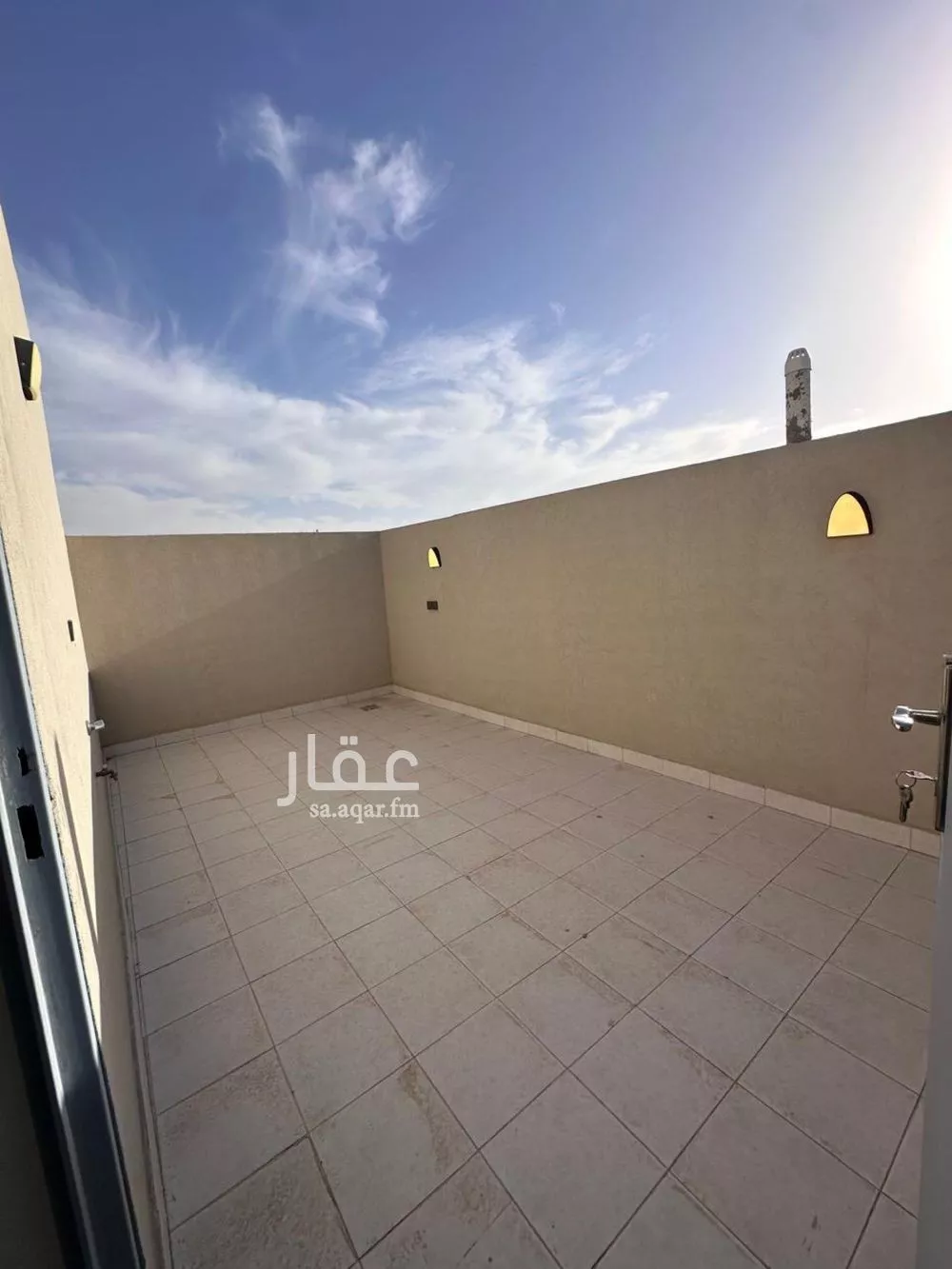 شقة 3 غرف في العارض 4