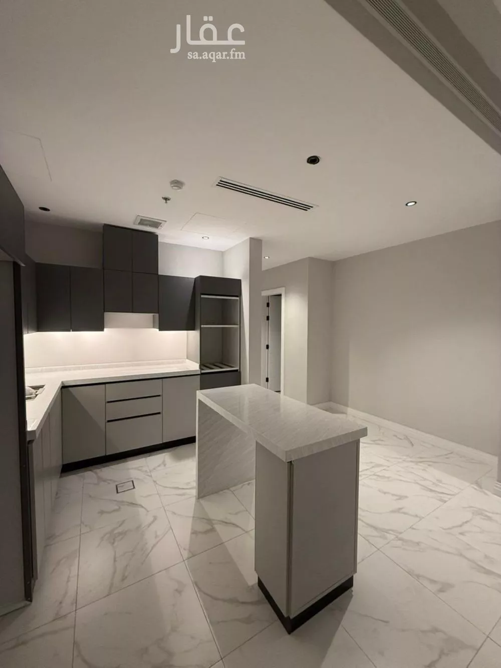 3 bedroom apartment in Al Malqa 5