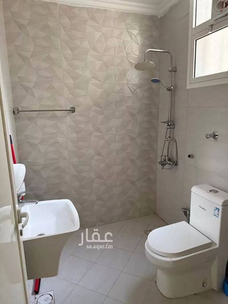 3 bedroom apartment in Al Mazrouiyah, Eastern Province 8