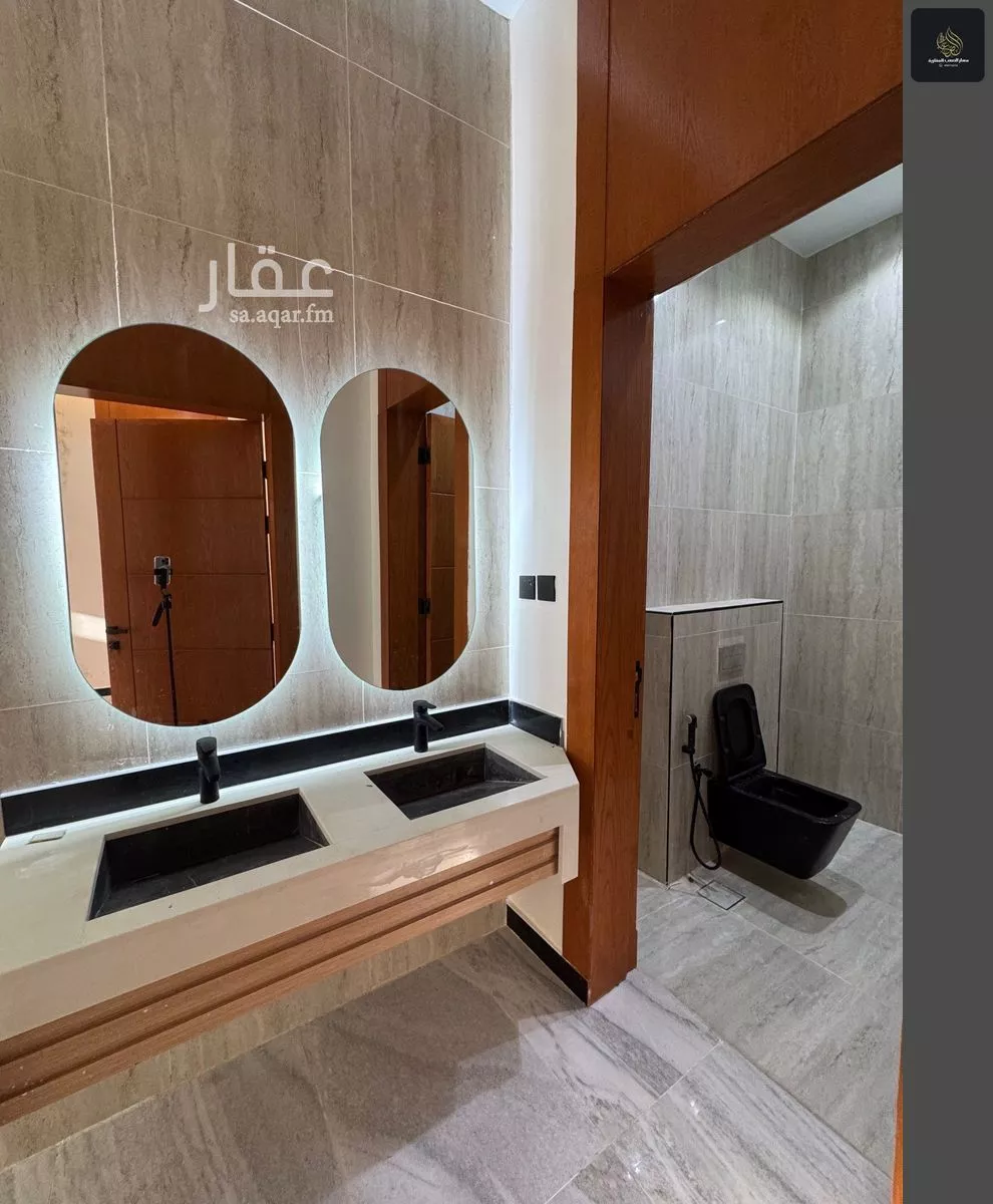 4 bedroom apartment in Al Janadriyah, Riyadh 15