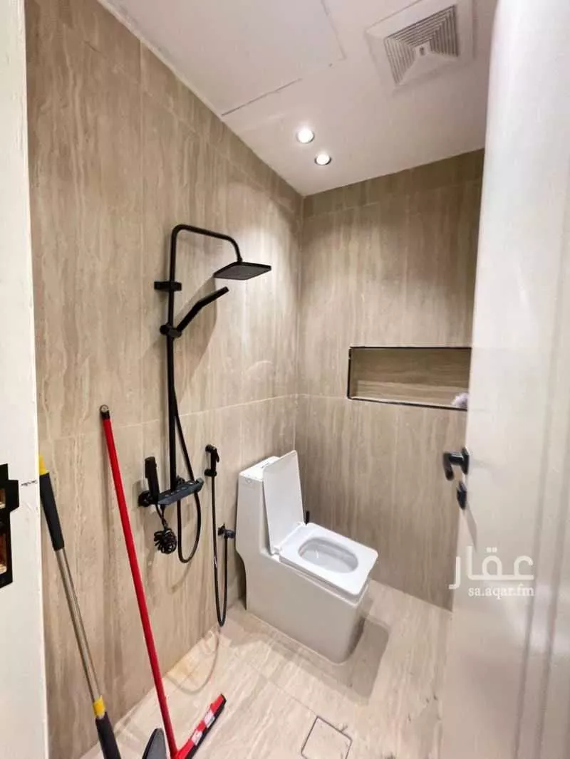 4 bedroom apartment in Dirab, Riyadh 7