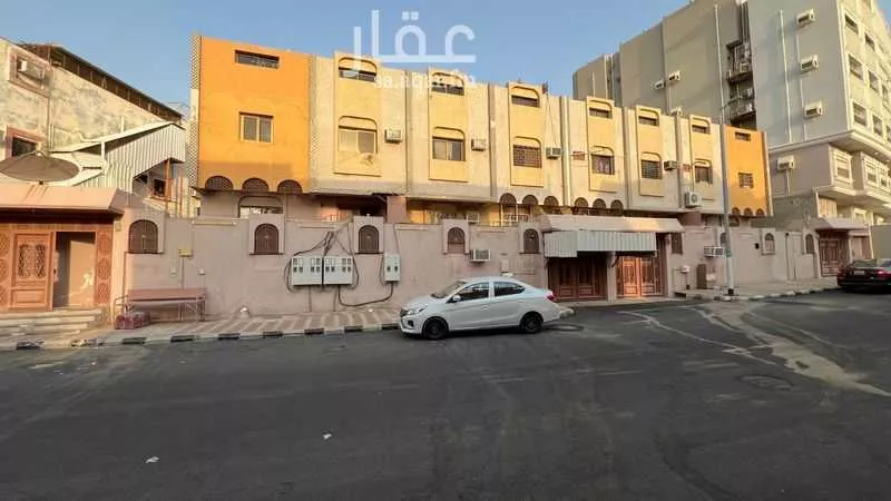 عمارة 956 م² في الشوقية 3