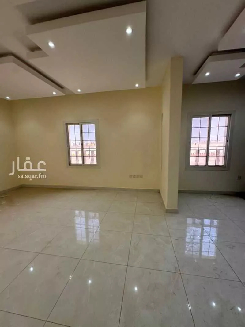 فيلا 4 غرف في الصوارى 3