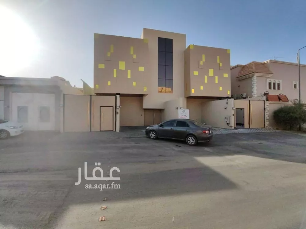 4 bedroom floor in As Suwaidi Al Gharabi 1