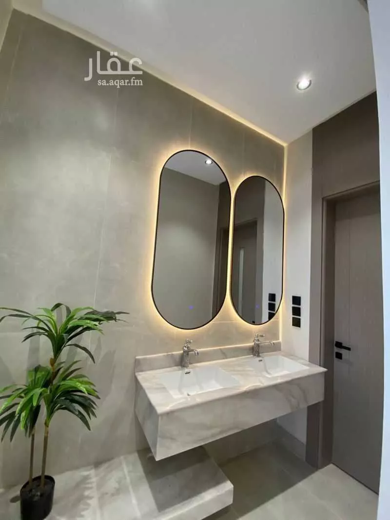 فيلا 6 غرف في ضاحية الملك فهد 4