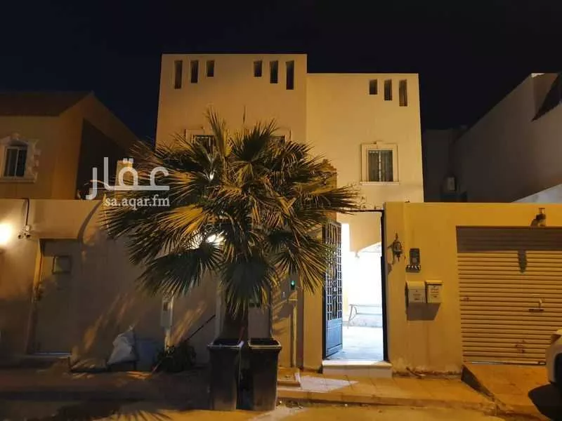 7 bedroom villa in Al Wadi