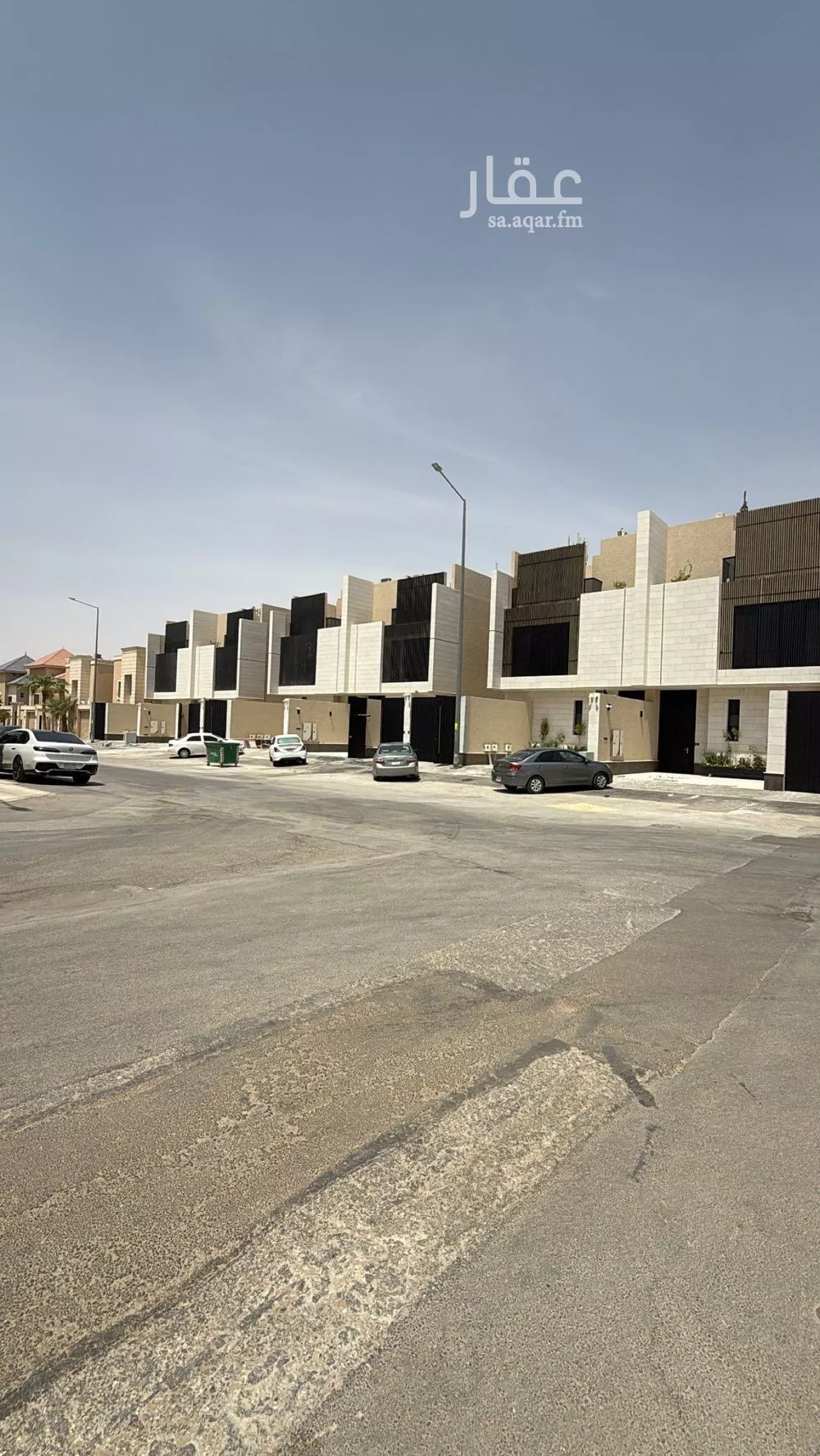 3 bedroom floor in Al Malqa 2