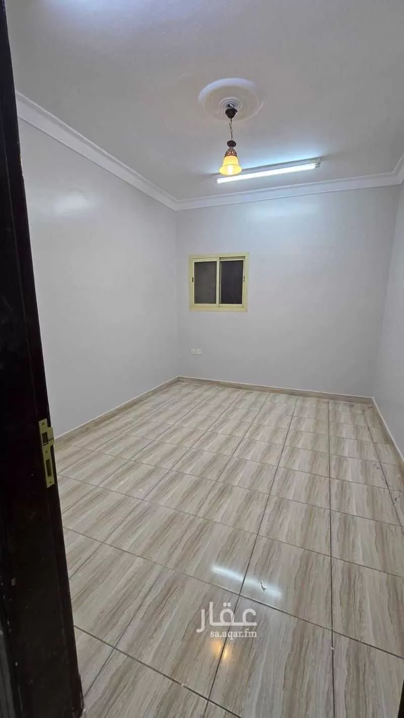 شقة 3 غرف في الزهرة 4