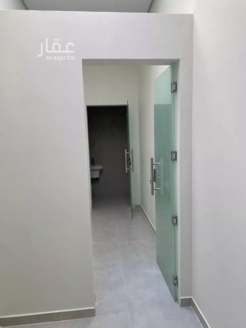5 bedroom villa in Al Rabwa, Riyadh 16