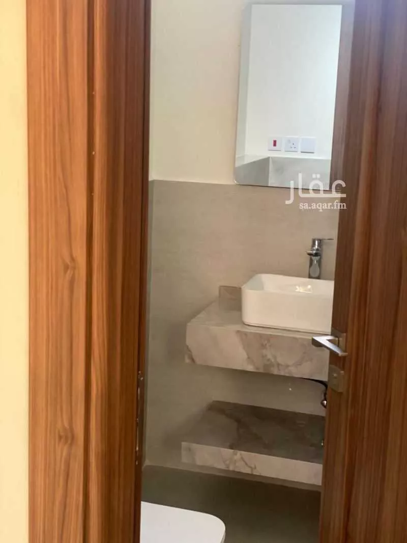 5 bedroom villa in Al Rabwa, Riyadh 14