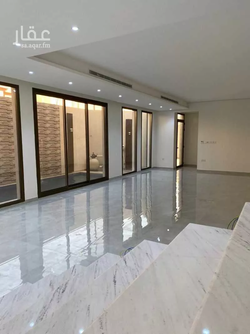 5 bedroom villa in Al Rabwa, Riyadh 7